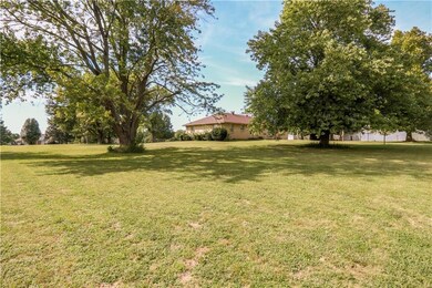 21935 S Webster St, Spring Hill, KS 66083 - photo 7