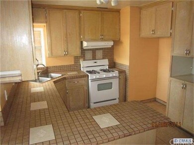 Spacious kitchen