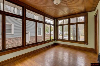 818 Baker Ave, Mankato, MN 56001 - photo 5