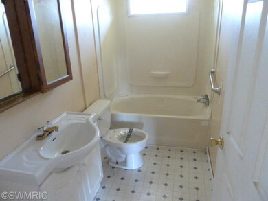 1572 138th Ave, Wayland, MI 49348 - photo 3