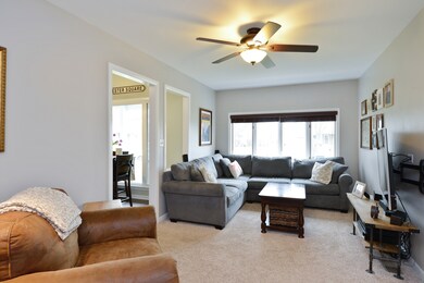 1964 Navarone Dr unit 5, Naperville, IL 60565 - photo 7