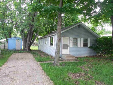 1323 Okema St, Elkhart, IN 46516 - photo 2