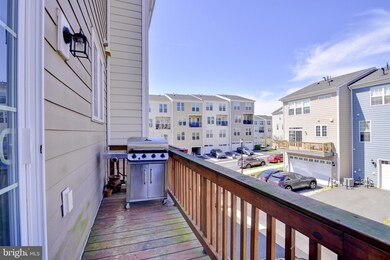 42706 Redpath Terrace, Ashburn, VA 20147 - photo 6