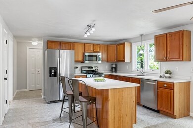 45 Grant Way, Lancaster, MA 01523 - photo 4