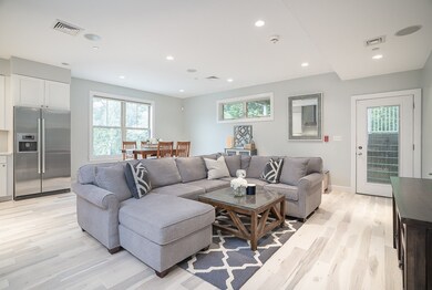 34 Coffey St unit 3, Dorchester, MA 02122 - photo 2