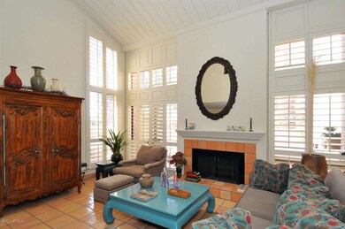 4432 E Camelback Rd unit 125, Phoenix, AZ 85018 - photo 5