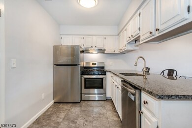 10 Augusta Dr unit 9, Vernon, NJ 07462 - photo 4