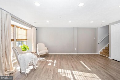 591 Boysenberry Ln, Frederick, MD 21703 - photo 3