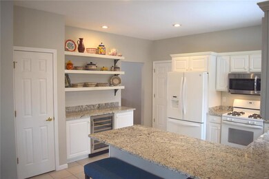 31 Fieldcrest Dr, Maryville, IL 62062 - photo 3