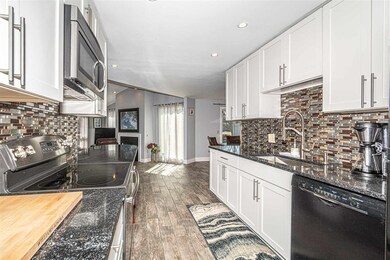 46 Walden Pond Dr, Nashua, NH 03064 - photo 7