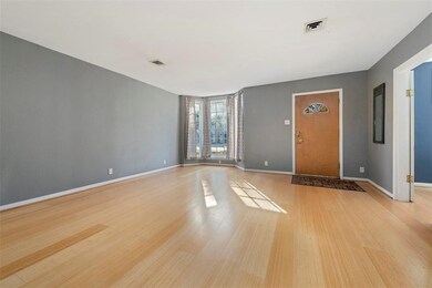 625 W 25th St, Houston, TX 77008 - photo 3