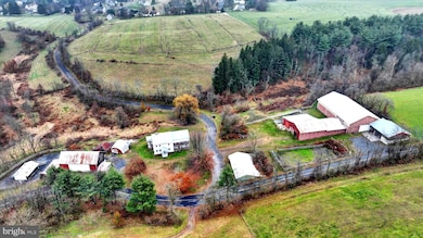 7 N Oak Ln, Schuylkill Haven, PA 17972 - photo 3