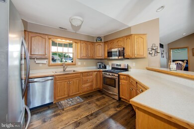 16 University Dr, Pennsville, NJ 08070 - photo 7