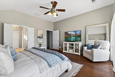 324 Hardwicke Ln, Little Elm, TX 75068 - photo 7