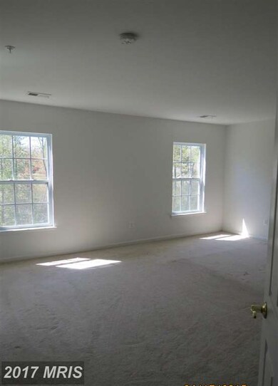 44064 Delphinium Dr, California, MD 20619 - photo 7