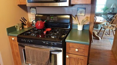 1011 D St, La Porte, IN 46350 - photo 5