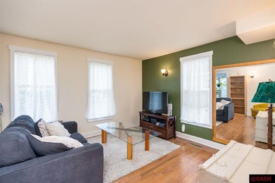 717 N 6th St, Mankato, MN 56001 - photo 5