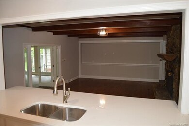 213 Gleneagles Rd E, Statesville, NC 28625 - photo 4