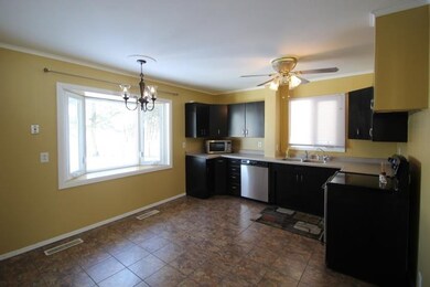 4122 Veralta Dr, Cedar Falls, IA 50613 - photo 6