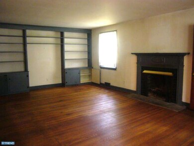 6161 Parkside Rd, Flourtown, PA 19031 - photo 2