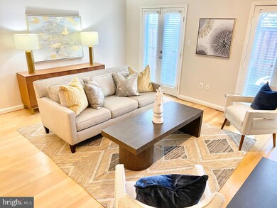 1654 Beekman Place NW unit C, Washington, DC 20009 - photo 3