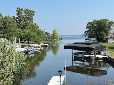 12 Venetian Village Rd, Culver, IN 46511 - photo 4