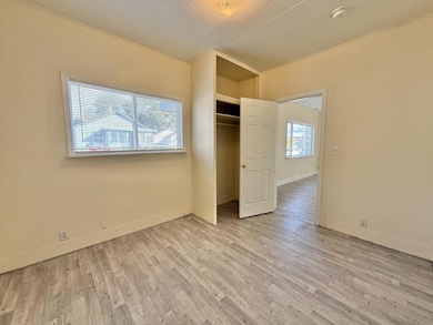 226 Mortimer St, Klamath Falls, OR 97601 - photo 3