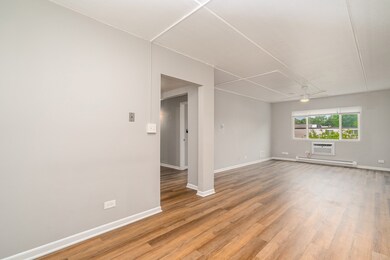 329 W Kimbell Ave unit 8, Elmhurst, IL 60126 - photo 5