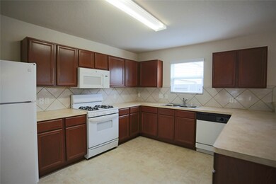 13406 Country Path Way, Houston, TX 77038 - photo 4