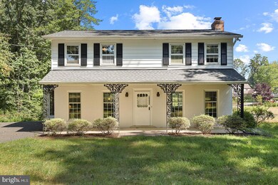 10506 Scaggsville Rd, Laurel, MD 20723 - photo 2