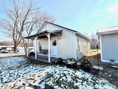 808 Spice Valley Rd, Mitchell, IN 47446 - photo 3