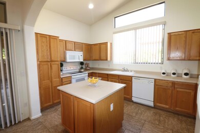 8956 E Hillview St, Mesa, AZ 85207 - photo 4