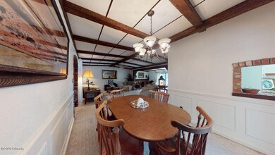 Dining room 2