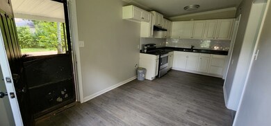 104 S Valencia Dr, Albany, GA 31707 - photo 4