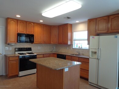 2362 Torrington Dr, Toms River, NJ 08755 - photo 2