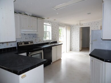 79 Crystal Ln, Crawfordville, FL 32327 - photo 5