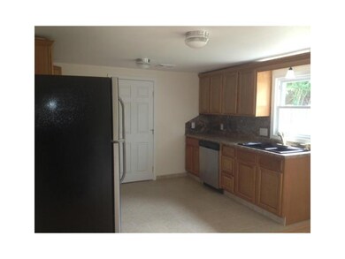 52 Carlson Cir, West Warwick, RI 02893 - photo 7