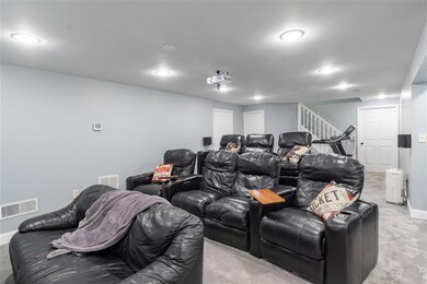 20 Indian Rock Rd, Nashua, NH 03063 - photo 2