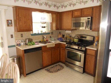 25 Cameron Cir, Clementon, NJ 08021 - photo 5