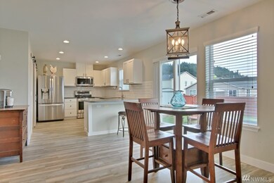 116 Lawson Ct NE, Orting, WA 98360 - photo 7