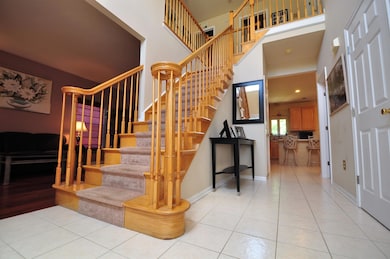 17 Rolling Meadows Ct, Old Bridge, NJ 08857 - photo 3