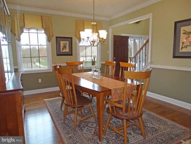 238 Royal Ct, Langhorne, PA 19047 - photo 7