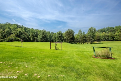 882 Walker Rd, Sharps Chapel, TN 37866 - photo 3