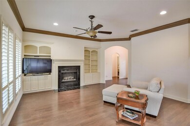 5310 Mission Cir, Granbury, TX 76049 - photo 7