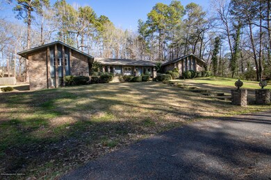 Engle Cir (24 of 29)