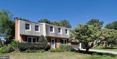 4768 Farndon Ct, Fairfax, VA 22032 - photo 2