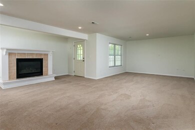 602 Brookwood St, Lansing, KS 66043 - photo 5