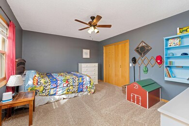 320_E8thSt_6