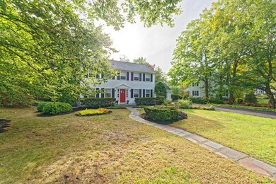 29 Folmsbee Dr, Albany, NY 12204 - photo 3