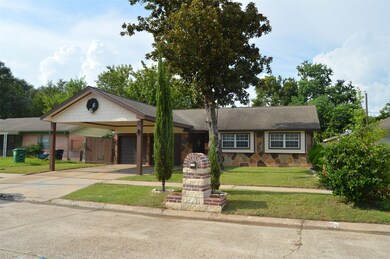 1714 Beaver Bend Rd, Houston, TX 77088 - photo 2